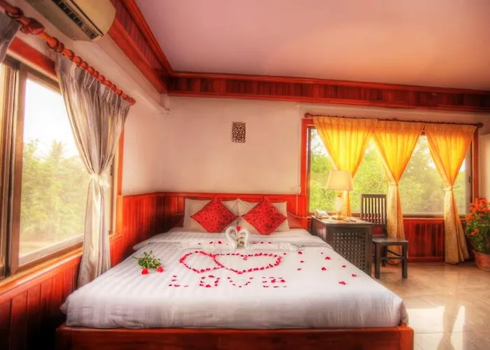 Galaxy Angkor Boutique 3*